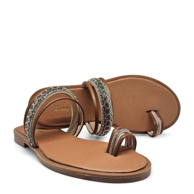 FLAT SANDALS