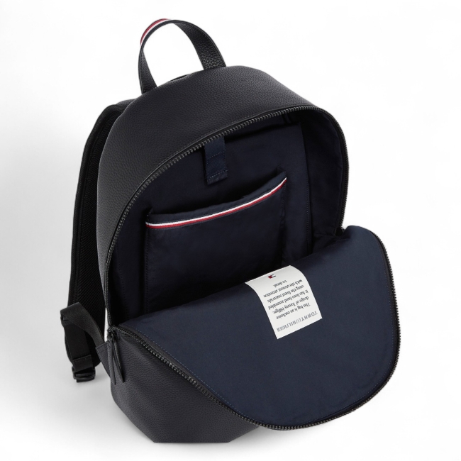 ESSENTIAL PU BACKPACK