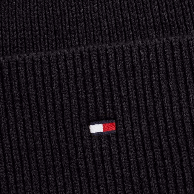 ESSENTIAL FLAG BEANIE