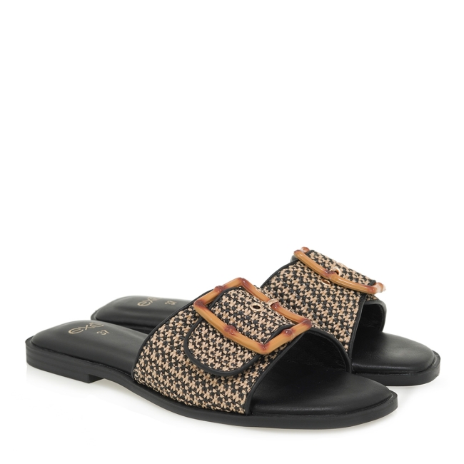 FLAT SANDALS