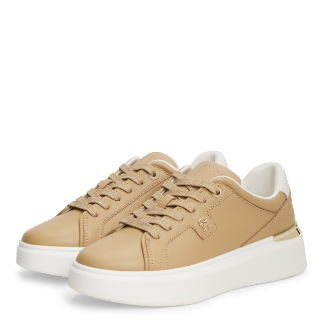 TH CHIC PLATFORM