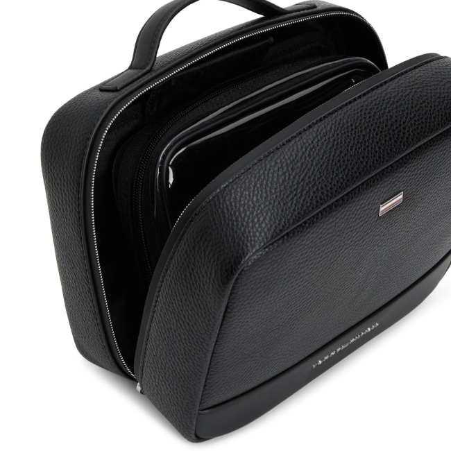 TH CENTRAL TRAVEL WASHBAG