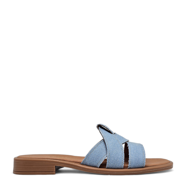 FLAT SANDALS