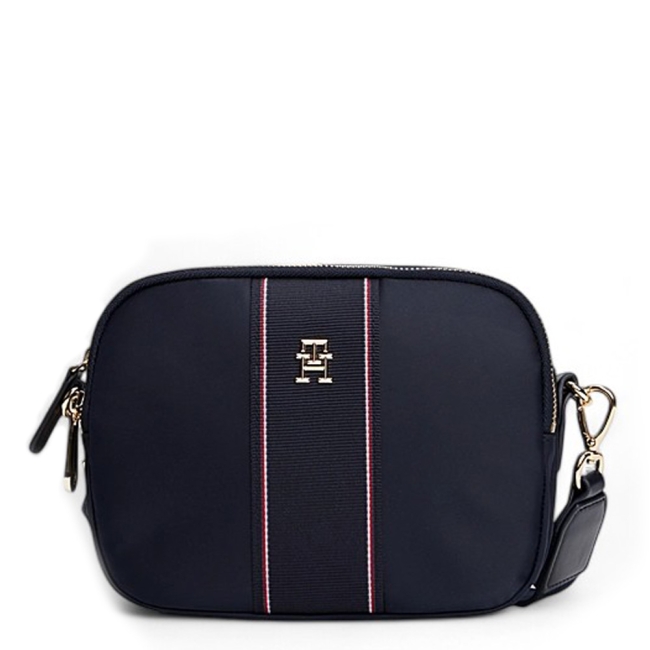 POPPY CAMERA BAG CORP
