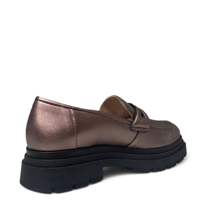 CAMILA LEATHER LOAFERS