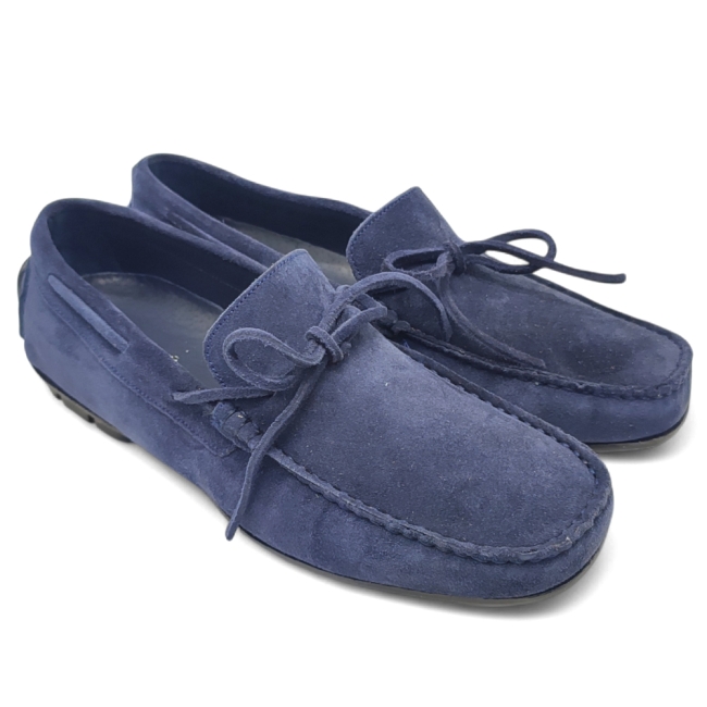 MOCCASINES