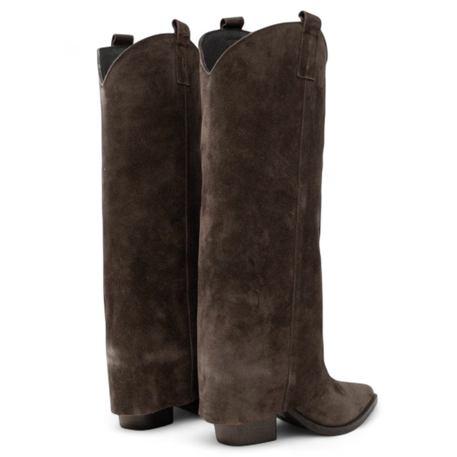 COWBOY BOOTS