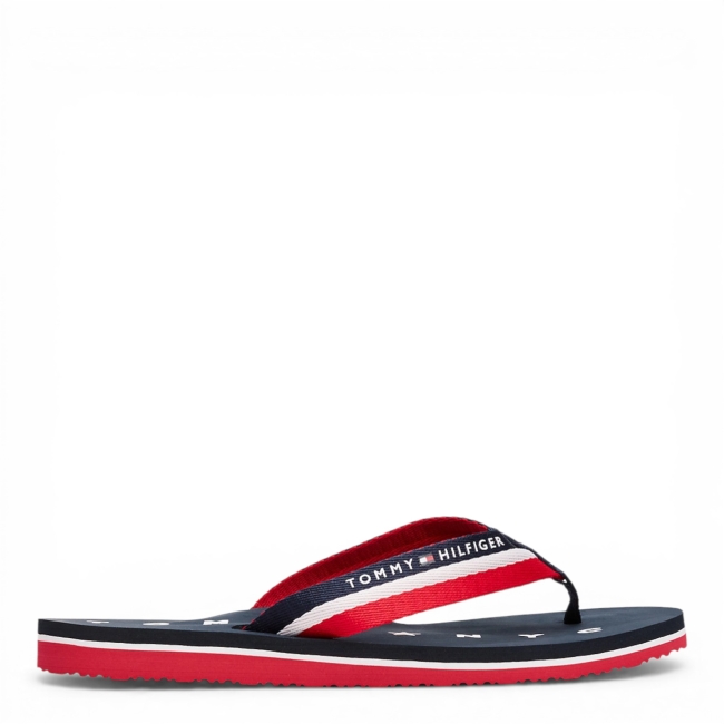 TOMMY LOVES NY BEACH