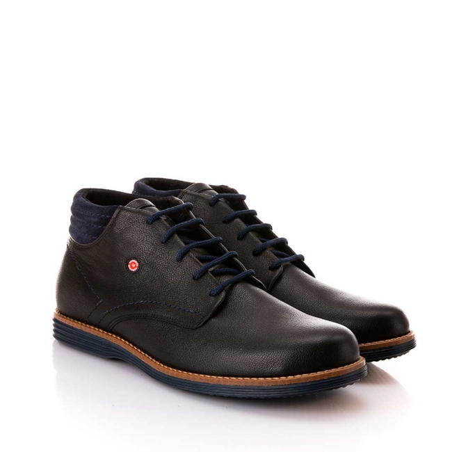 LEATHER COLLECTION