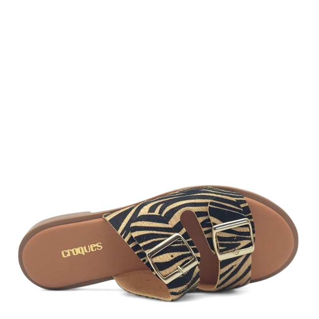 FLAT SANDALS