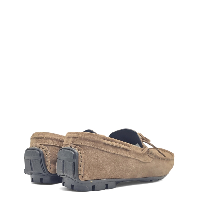 MOCCASINES