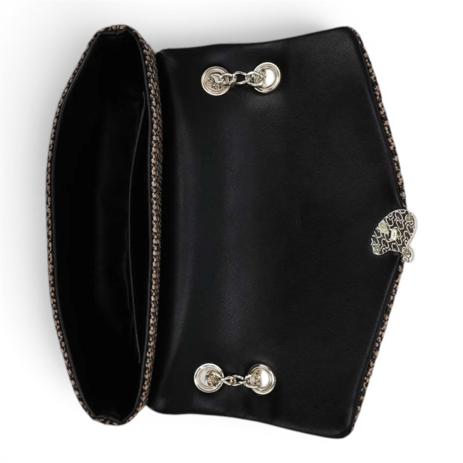 SHOULDER