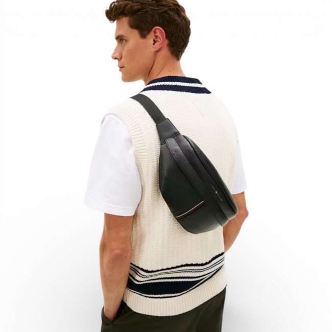 TH CENTRAL BUMBAG