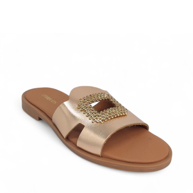 FLAT SANDALS