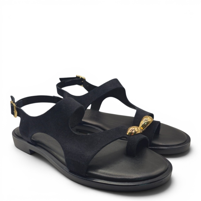 FLAT SANDALS