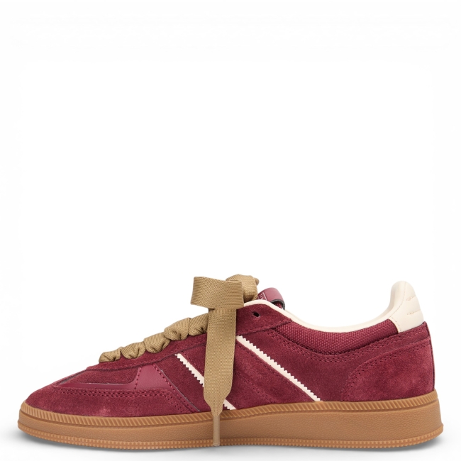 THE GREENWICH EDGE SUEDE