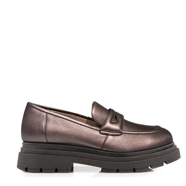 CAMILA LEATHER LOAFERS