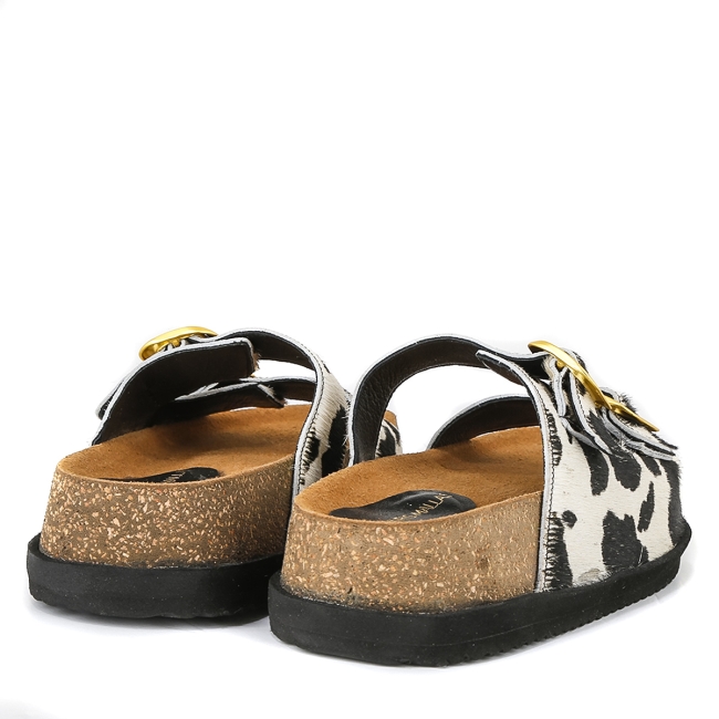 EXE FLAT SANDALS