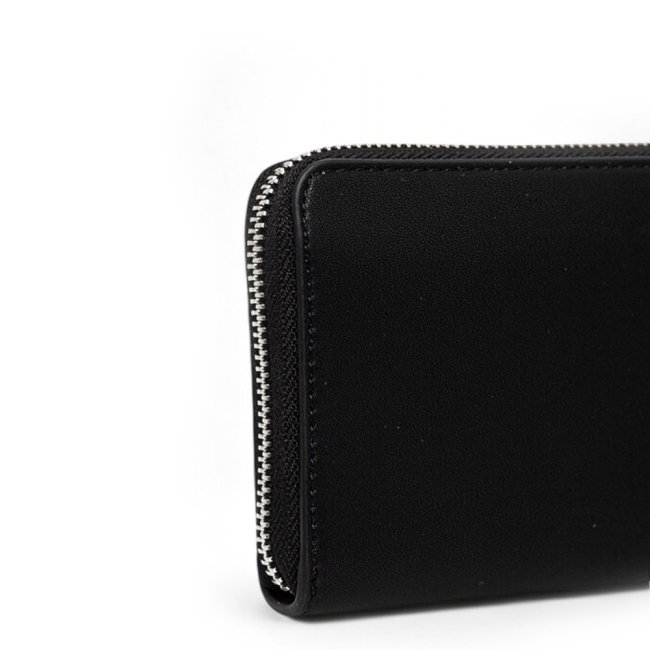 TJW AMERICAN COOL MED ZA