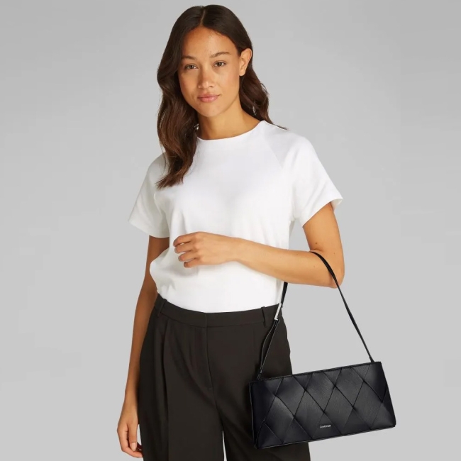 CK WOVEN ELONGATED SHOULDER BA