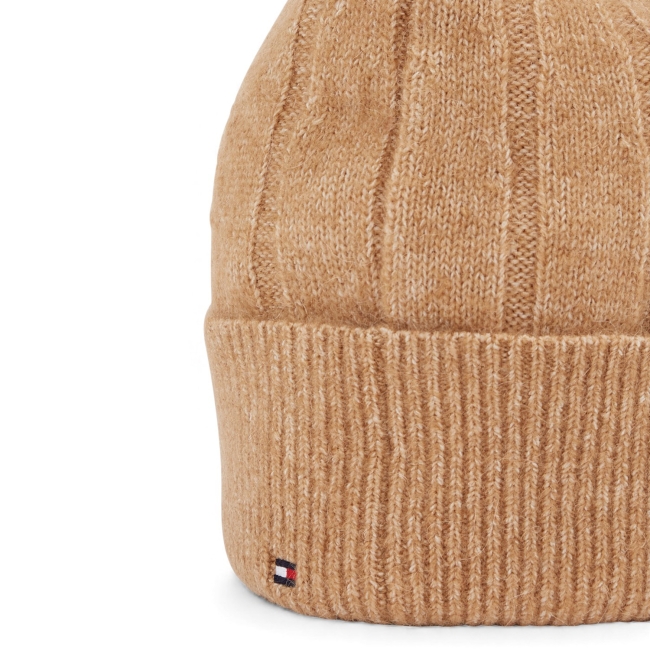 TH FLAG FLUFFY BEANIE