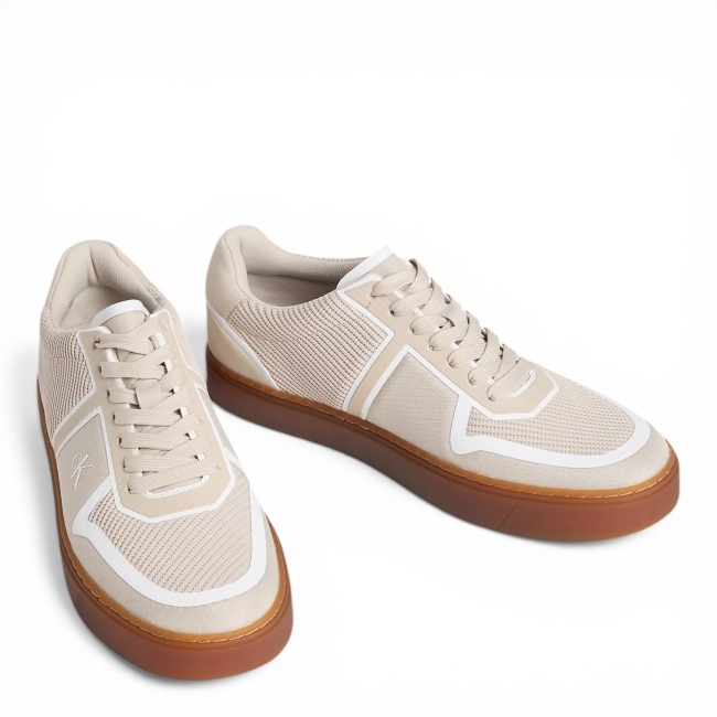 CLASSIC CUPS LACEUP KNIT