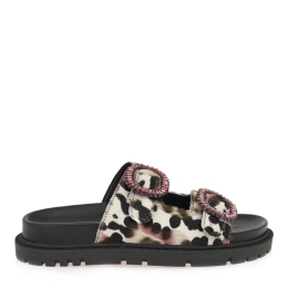 FLAT SANDALS