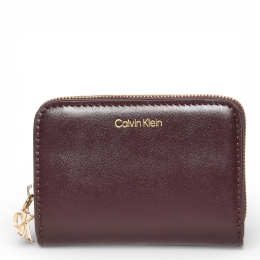 CK PULLER MEDIUM FLAP ZIP AROU
