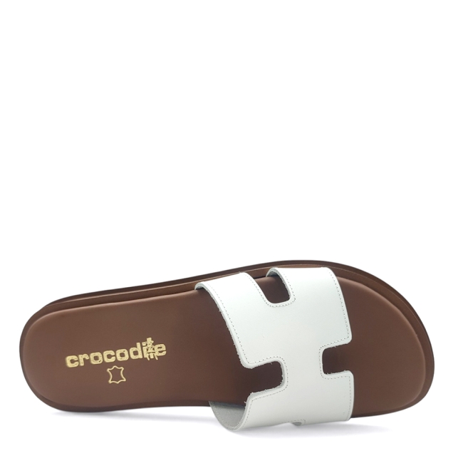 FLAT SANDALS