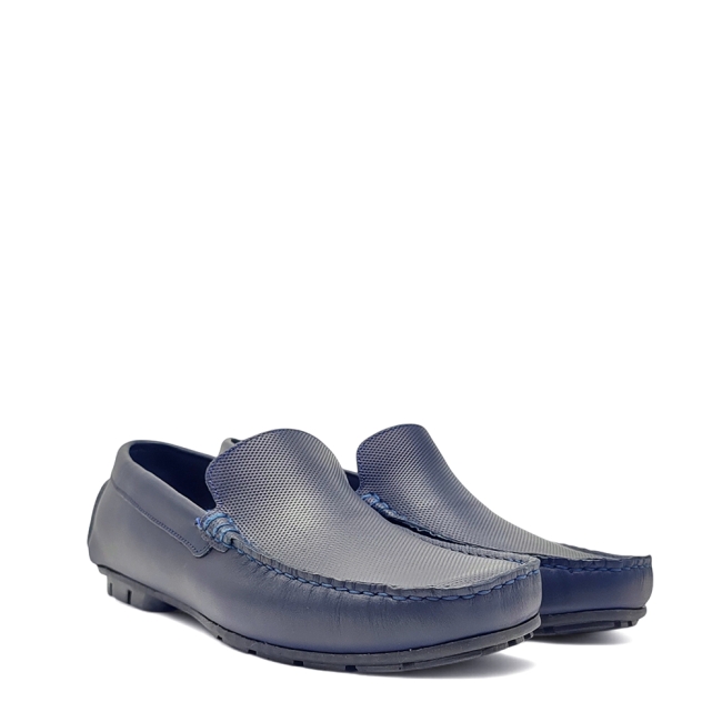 MOCCASINES