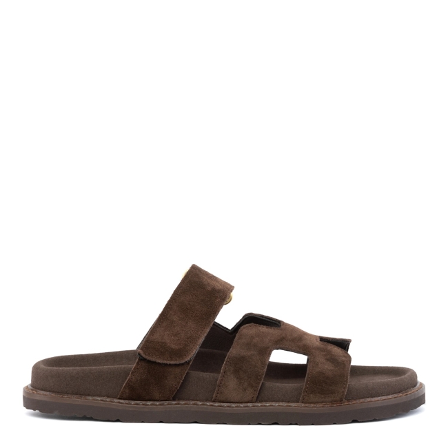 FLAT SANDALS