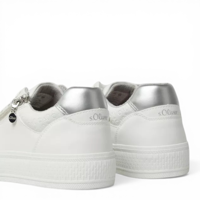 SNEAKERS WOMEN