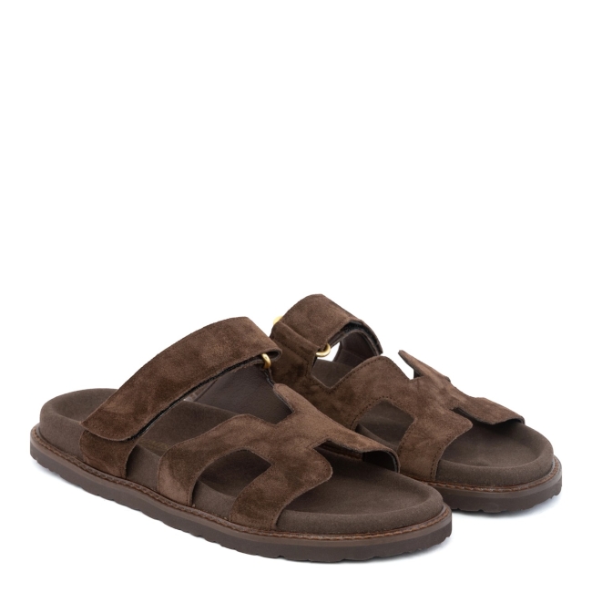 FLAT SANDALS