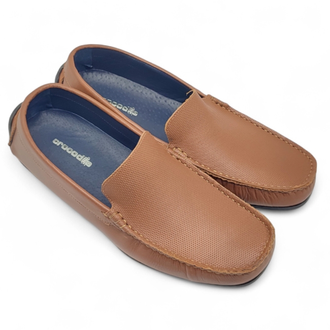 MOCCASINES