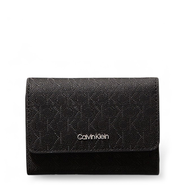 CK MUST SMALL TRIFOLD_MONO