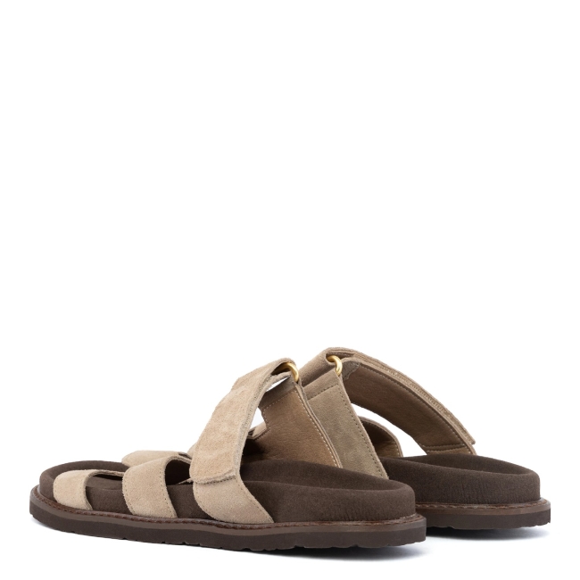 FLAT SANDALS
