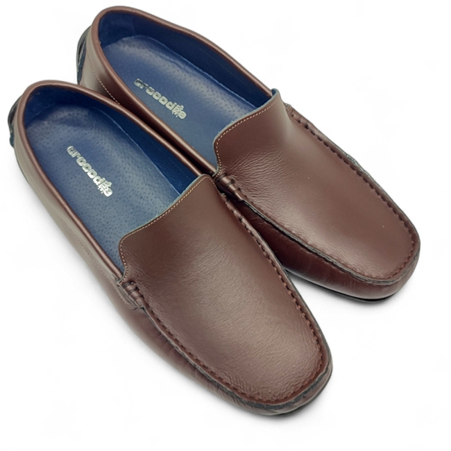 MOCCASINES