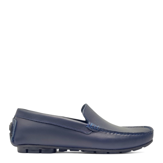 MOCCASINES