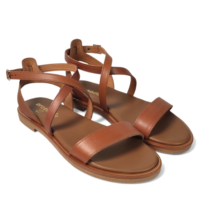 FLAT SANDALS