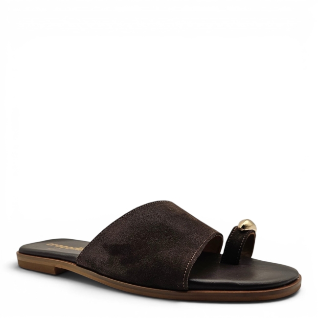 FLAT SANDALS