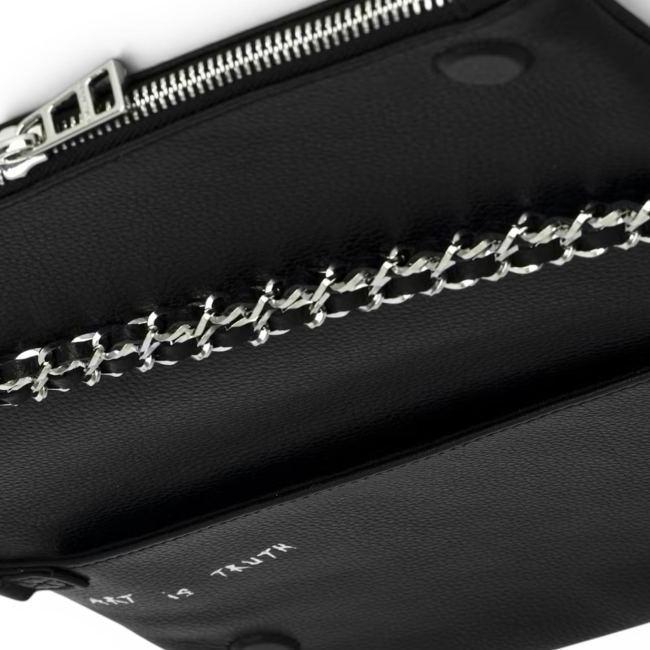 CROSSBODY