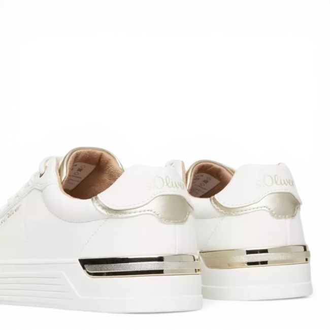 SNEAKERS WOMEN
