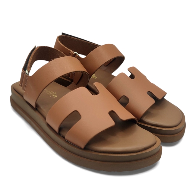 FLAT SANDALS