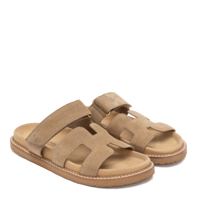 FLAT SANDALS