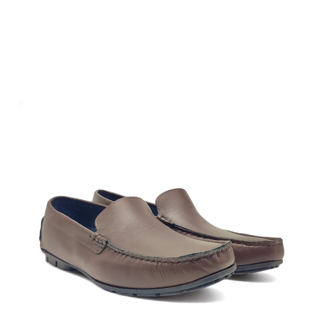 MOCCASINES
