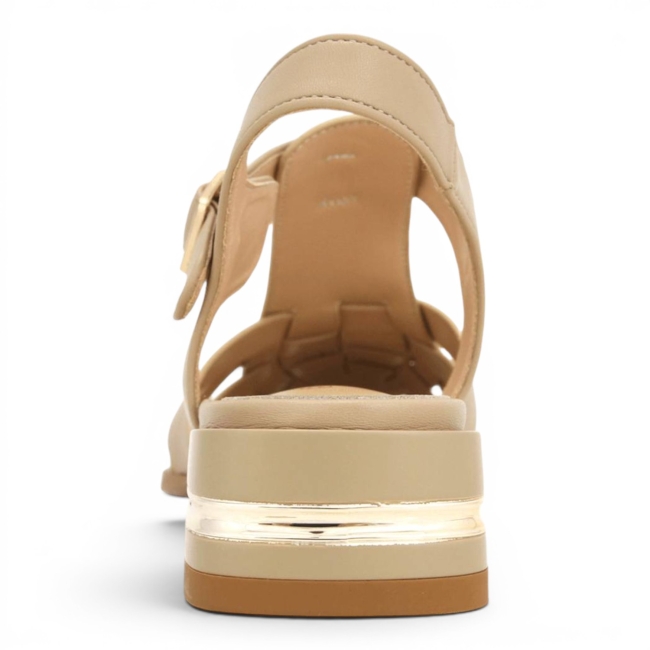 CHUNKY SANDALS