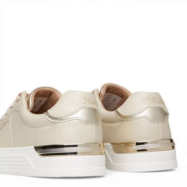 SNEAKERS WOMEN