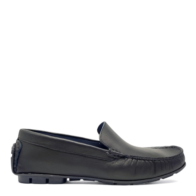 MOCCASINES