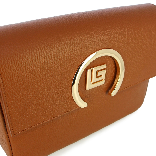 CROSS BODY