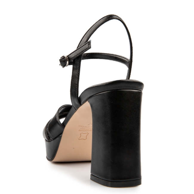 LEATHER COLLECTION